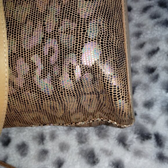 Consuela Leopard Hobo Bag - Picture 6 of 8